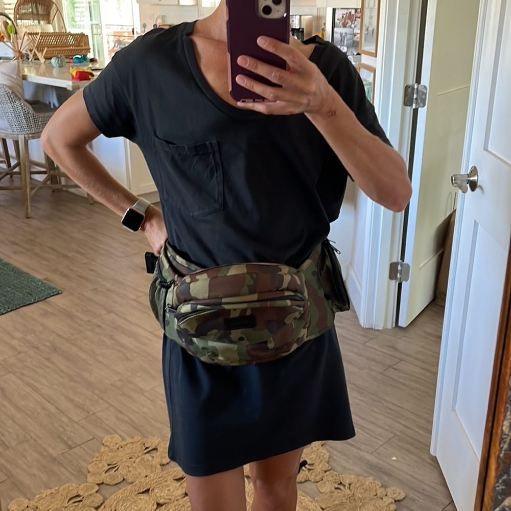 TushBaby Carrier Camo